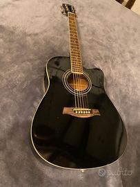 Chitarra amplificata IBANEZ come nuova