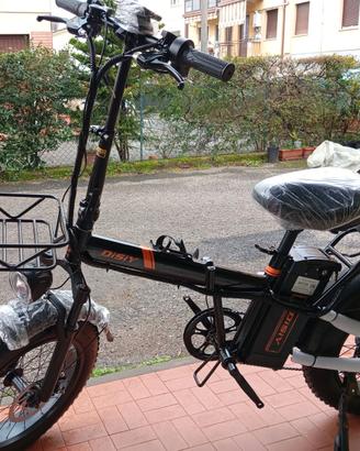 Bicicletta elettrica pieghevole NUOVA!