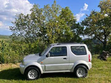 Suzuki Jimny 1500 Diesel 4posti