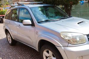 TOYOTA RAV 4 DEL 2005 turbo diesel 