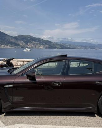 PORSCHE PANAMERA 4 FULL