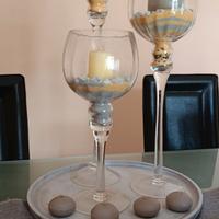 3 bicchieri decorativi con vassoio in legno