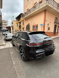 Porsche Macan T