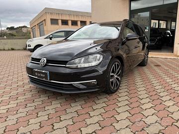 Volkswagen Golf Variant 1.6 TDI 115 CV DSG Executi