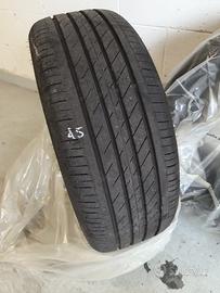 Pneumatici  215/50/ R18 Goodyear