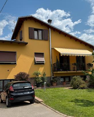 Villa indipendente con ampio giardino