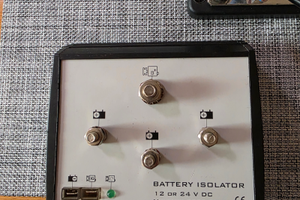 Ripartitore di carica per batterie Cristec