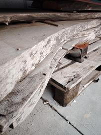 tavole in noce stagionate. 