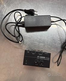 Preamplificatore per giradischi e microfono