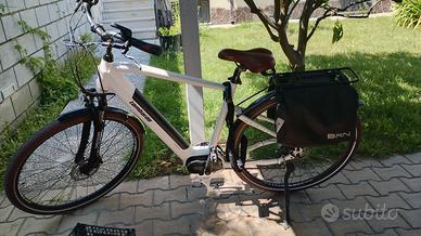 BICI ELETTRICA LOMBARDO NUOVISSIMA USATA POCO 