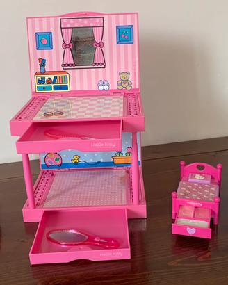 Gioco x bambine, “Hello Kitty” con trucchetti