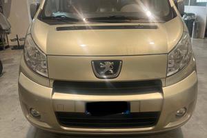 Peugeot Expert 6 posti autocarro Perfetto
