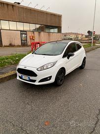 Ford Fiesta 3p 1.5 tdci Black&White 75cv E6
