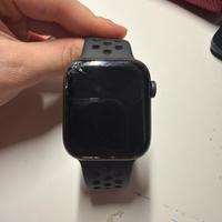Apple watch se 44 mm schermo rotto