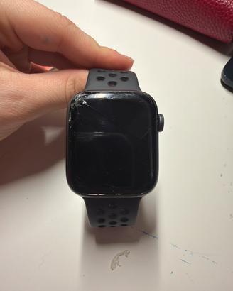 Apple watch se 44 mm schermo rotto