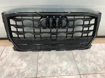 Mascherina Audi Q2