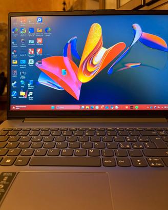 LENOVO IDEAPAD SLIM 3 15AMN8