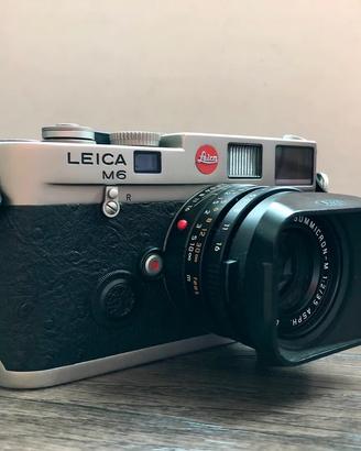 Leica M6 Titanium + Summicron-M 35mm f/2