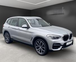 Bmw X3 xDrive 20 d LED*DAB*Navi*Sportl*19