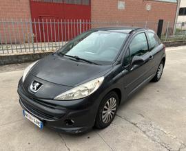 Peugeot 207 1.4 8V 75CV 3p. ONE Line