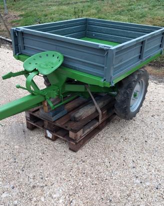 rimorchietto trazionato ribaltabile manualmente