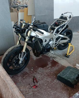 telaio R1