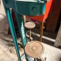 Tappatttice per tappi in sughero