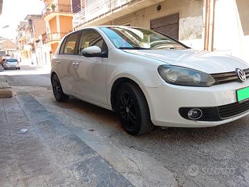 VOLKSWAGEN Golf 6ª serie - 2011