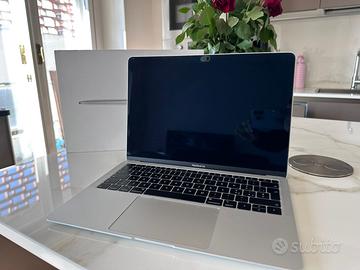 Macbook Air 13 Silver 2018