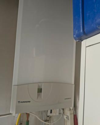 vuoi   caldaia+ termostato termoconvetore radi 