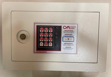 cassaforte elettronica Amadori