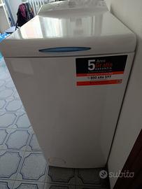 lavatrice mini con carica dall’alto Whirpool