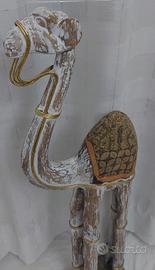 riproduzione cammello in legno