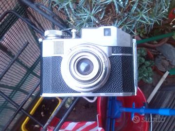 MACCHINA FOTOGRAFICA COMET II