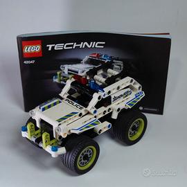 LEGO Technic 42047 - Intercettore Polizia / Police