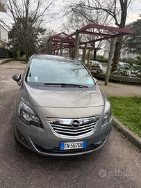  Opel Meriva Cosmo 1.7 CDTI Automatico