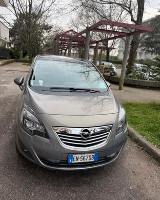  Opel Meriva Cosmo 1.7 CDTI Automatico