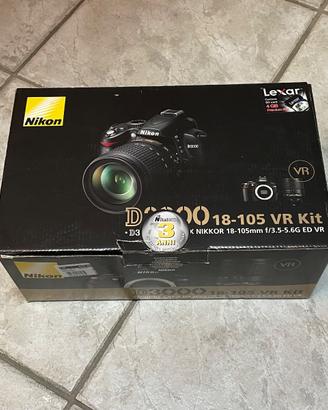 Nikon f3000 kit con obiettivo completa di tutto