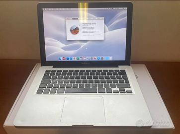 Apple MacBook Pro 13 I5 2.4 ghz 8 gb. Ssd 256 2011