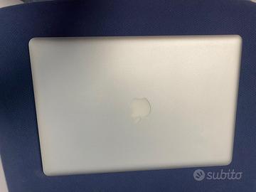 MAC BOOK PRO 2011 APPLE 15”