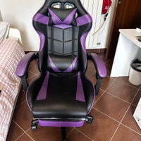 Sedia gaming e scrivania