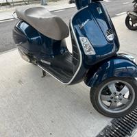vespa GTS 125