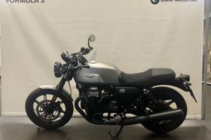Moto Guzzi V7 STONE