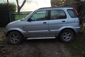 Daihatsu Terios 4x4 benzina 5 porte