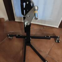 Cavalletto moto centrale