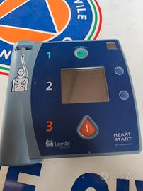 defibrillatore MANCANO piastre e batteria