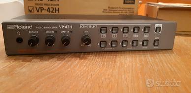 Roland VP-42H 