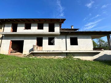 VILLA SINGOLA A BIBIANA