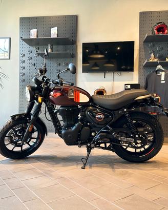 Royal Enfield HNTR 350 Dapper