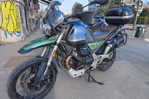 Moto Guzzi v85TT